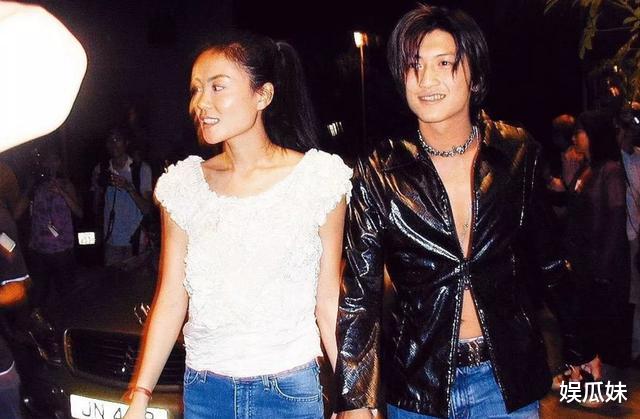 王菲|王菲现身音乐节，那个被盛赞的音乐精灵，依旧随心所欲无所不能