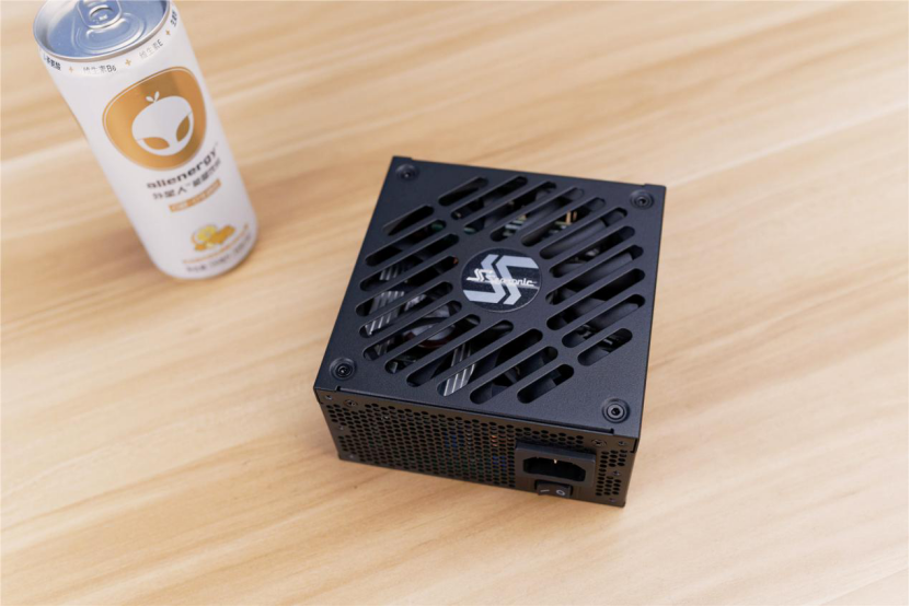 谷歌地图|拒绝素颜,熊猫配色ITX电脑装机纪实