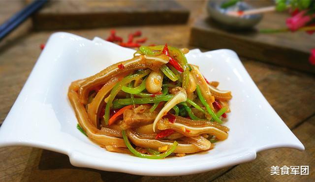 猪耳朵|中国处于“尴尬”的美食，是老一辈人的下酒菜，如今无人问津