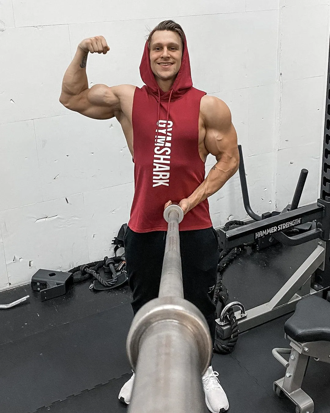 健身：自重锻炼VS和负重锻炼，哪个更好？