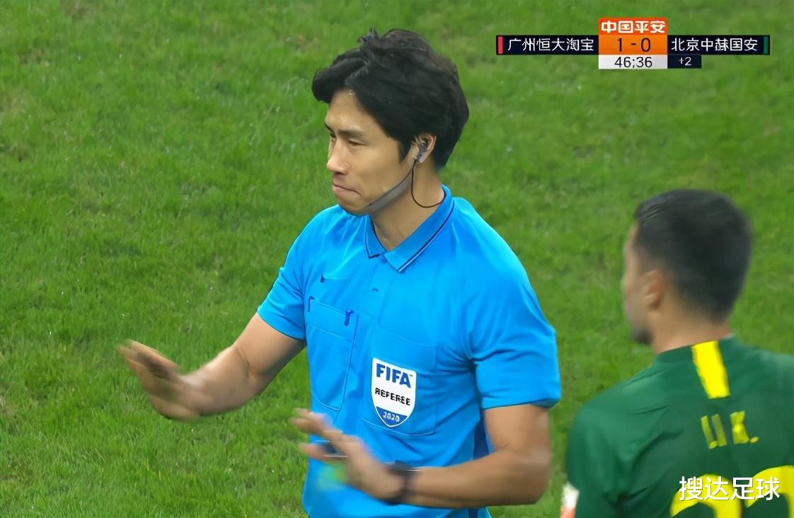 广州恒大|中超10分钟2次争议判罚！恒大连续获利，董路：这次不好改判了
