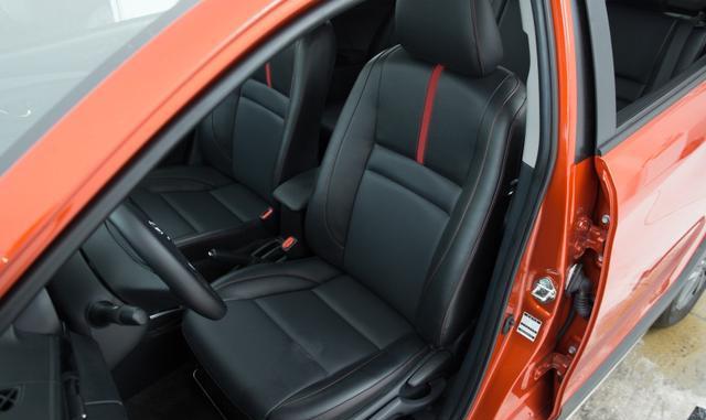 本田飞度|手握10万，开完本田飞度，再换到丰田致炫X，内行人：差距明显！