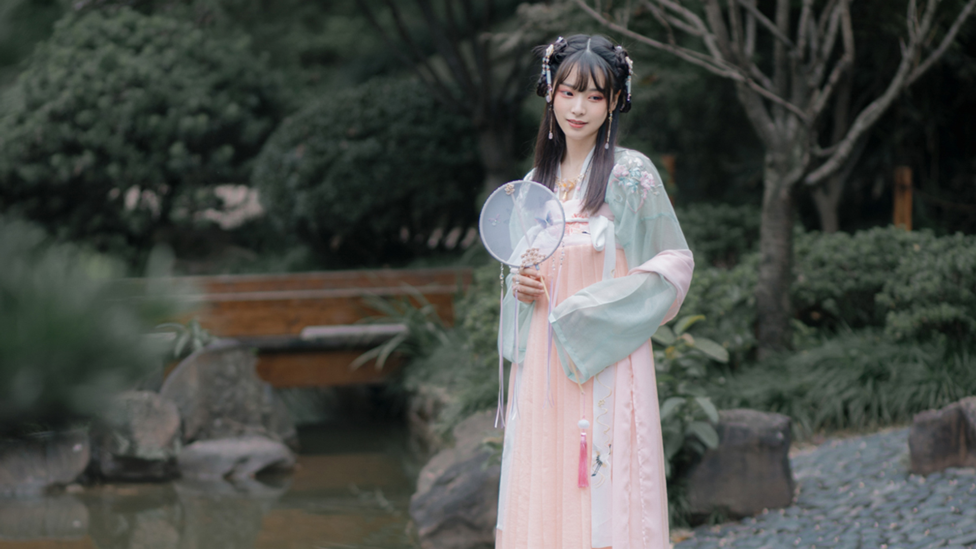 星座男@六月下旬，卑微了自己，伤害了爱情，三星座解脱自己，遇见更好的