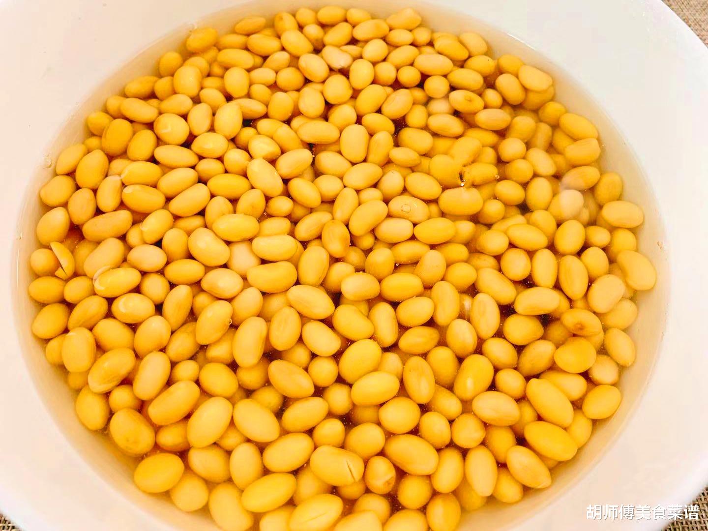 「」做豆浆时,黄豆直接打成浆是错的!做好关键的一步,豆浆更香更浓