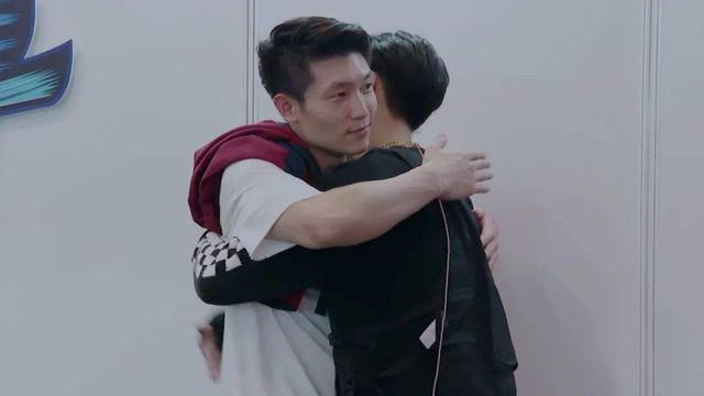 王一博|《这就是街舞》12强选手疑曝光,张艺兴显冠军相,王一博令人心疼