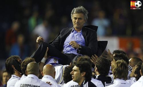 穆里尼奥|穆里尼奥绝对的大师，对球员的改造，堪称鬼斧神工！