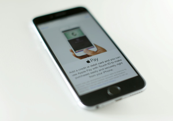 Apple Pay|欧盟将祭新法　要求苹果开放Apple Pay电子支付技术
