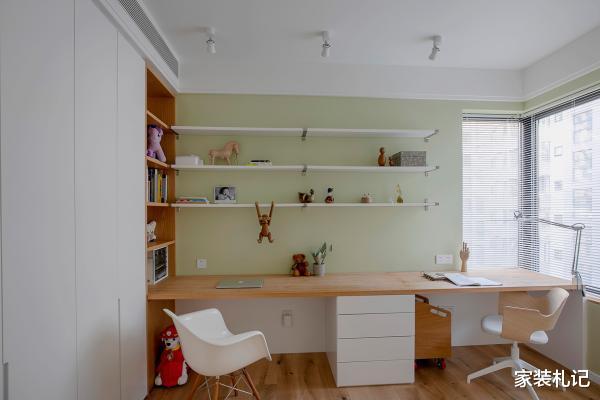 「」全屋简约风，140㎡的家一眼就喜欢上了，家居氛围棒极了！