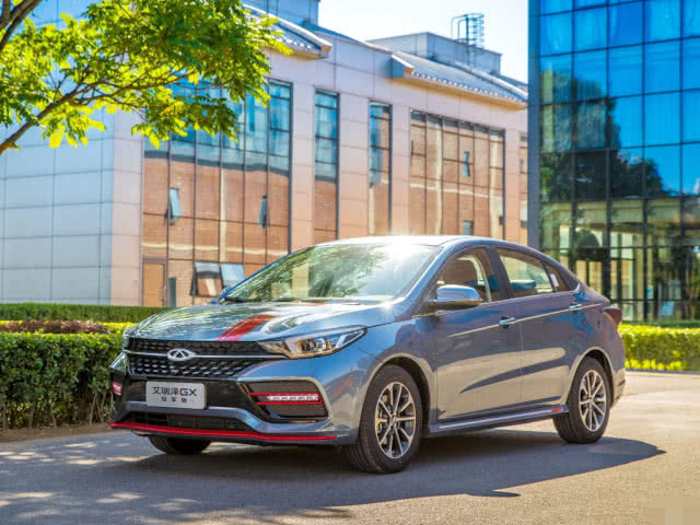 长安汽车@奇瑞上“硬菜”，起售6万出头，车长4.7M，这还要啥帝豪