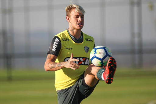 『格德斯』李霄鹏可以放心了！聘请训练师苦练不止，格德斯态度很端正！