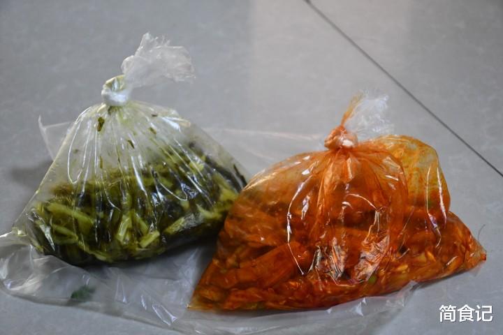 苹果■母亲节，给老公500块钱去买菜，花了380元就买这些，你说该不该骂