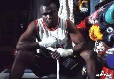 @曾对南非拳王一见钟情的白富美，结婚三年后现状让人唏嘘！