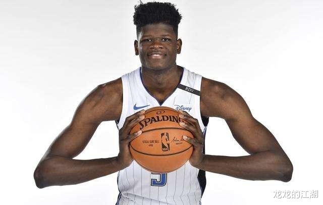 麦科勒姆|感谢哈登传球,麦科勒姆来火箭脱胎换骨焕发新生,班巴心动了么?