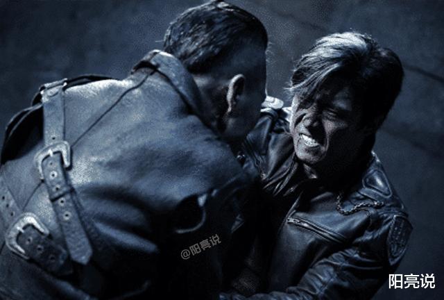 【岳松】功夫武痴岳松自嘲：练了几十年功夫比不上一个小鲜肉