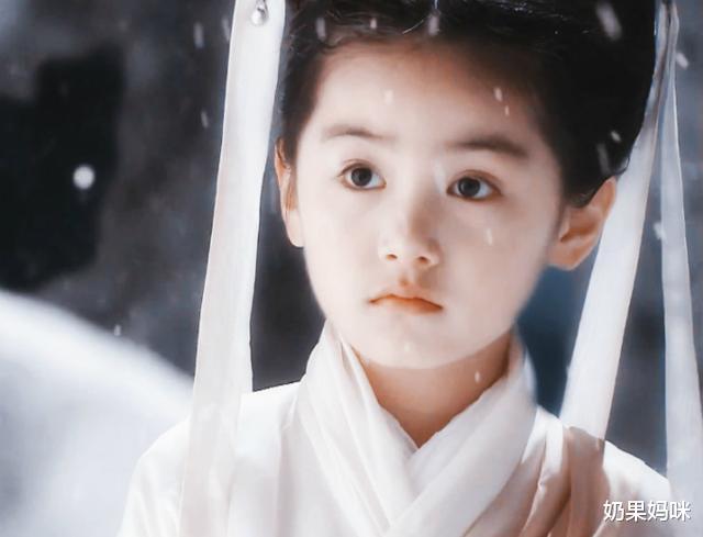 整容|因长得太好看，被全网禁止整容的“小小龙女”，如今长成啥样了