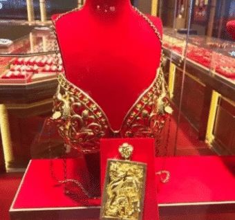 |“女孩子夏天还是不要穿汉服了……”太真实了吧，哈哈哈哈哈