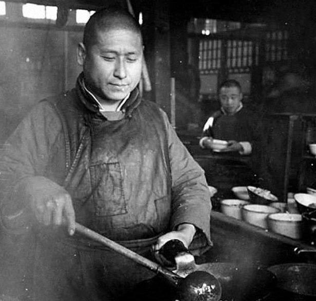 涮羊肉|谁挽救了东来顺、全聚德这些老字号？