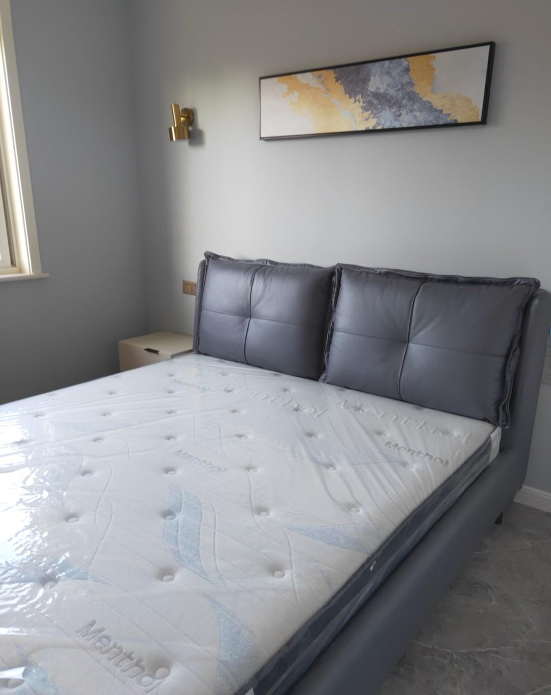 |越来越多人喜欢自己设计，看她家刚完工的新房，家具进场就很漂亮