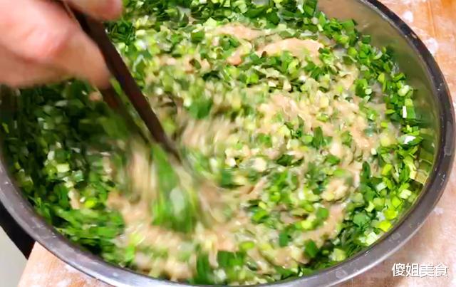 『鱼丸』谷雨后，碰到这鱼别错过，刺少肉嫩，营养价值高，不吃可惜了