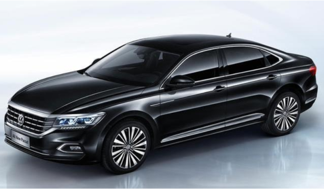 「丰田雷凌」还要啥A级车!这四款B级中型车,最高降幅5万,比轩逸还吃香