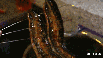 鳗鱼饭|在日本，一流的鳗鱼饭是什么样的？