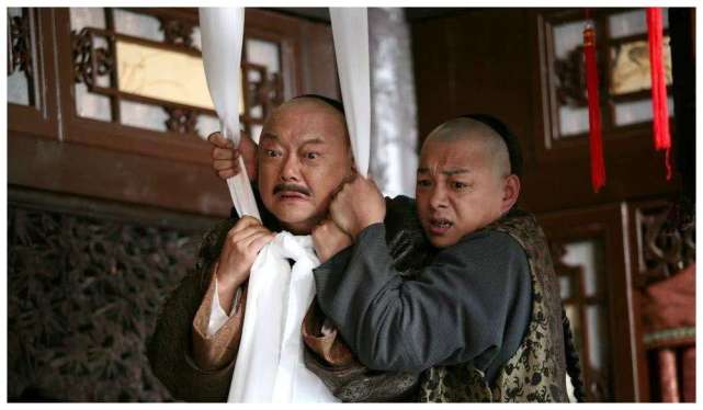 和珅|乾隆临终前嘱咐:不要杀和珅!嘉庆偏不听,15年后懂其意