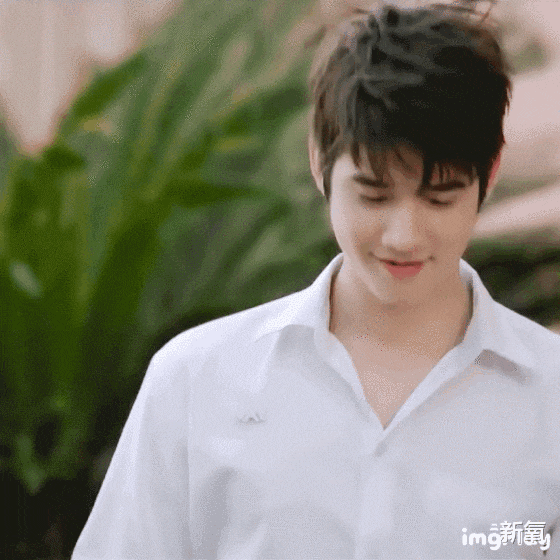 明星|好可惜啊！那些曾惊鸿一瞥偷走大家的心之后，默默的长残了的明星