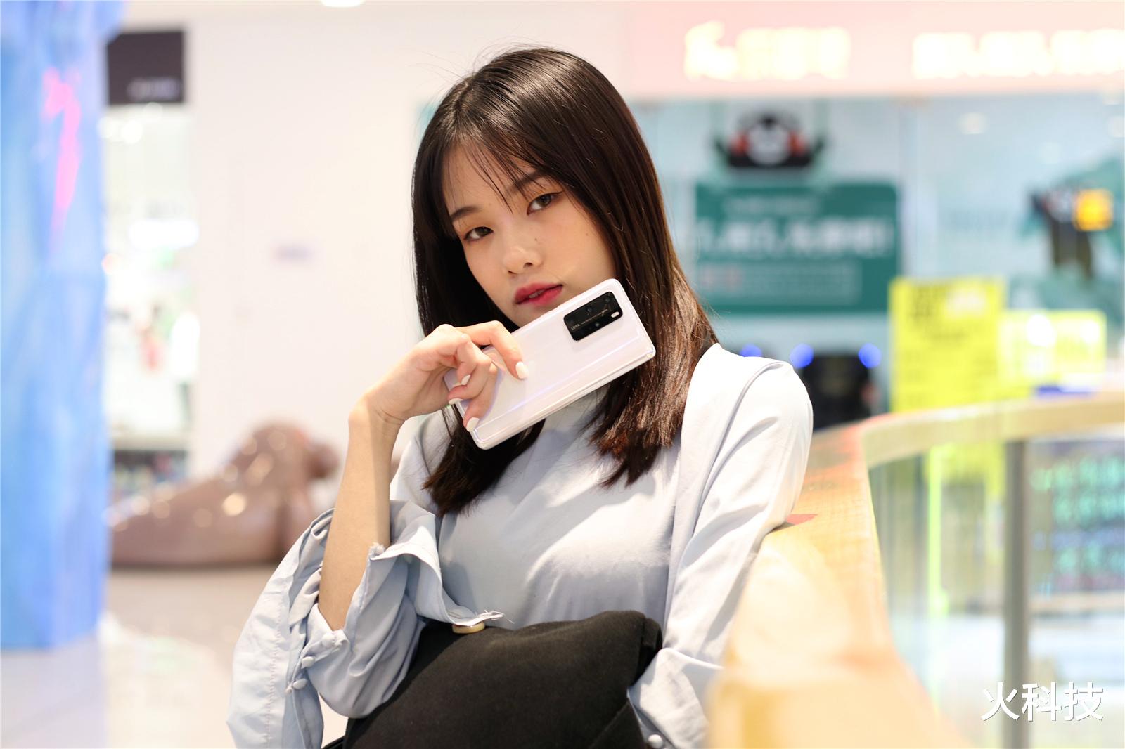 华为荣耀|10月份华为手机不能盲目买！华为最值得选的4款全屏手机