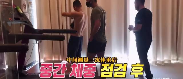 |小伙直播12小时减掉14斤，瘦成皮包骨，网友：减重后像个40岁大叔！