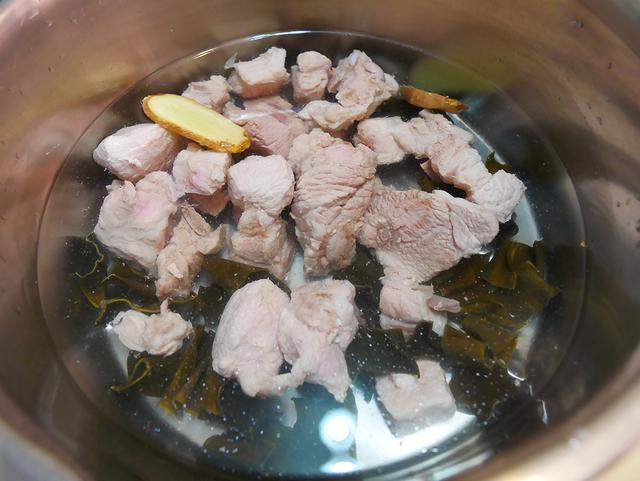 海带■海带跟它一起做，一顿等于慢跑1小时，我一周瘦了5斤，赶紧收藏