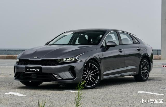 大众速腾|有它还看啥本田雅阁，长4980mm，爆240马力+全独悬，从未见它飘