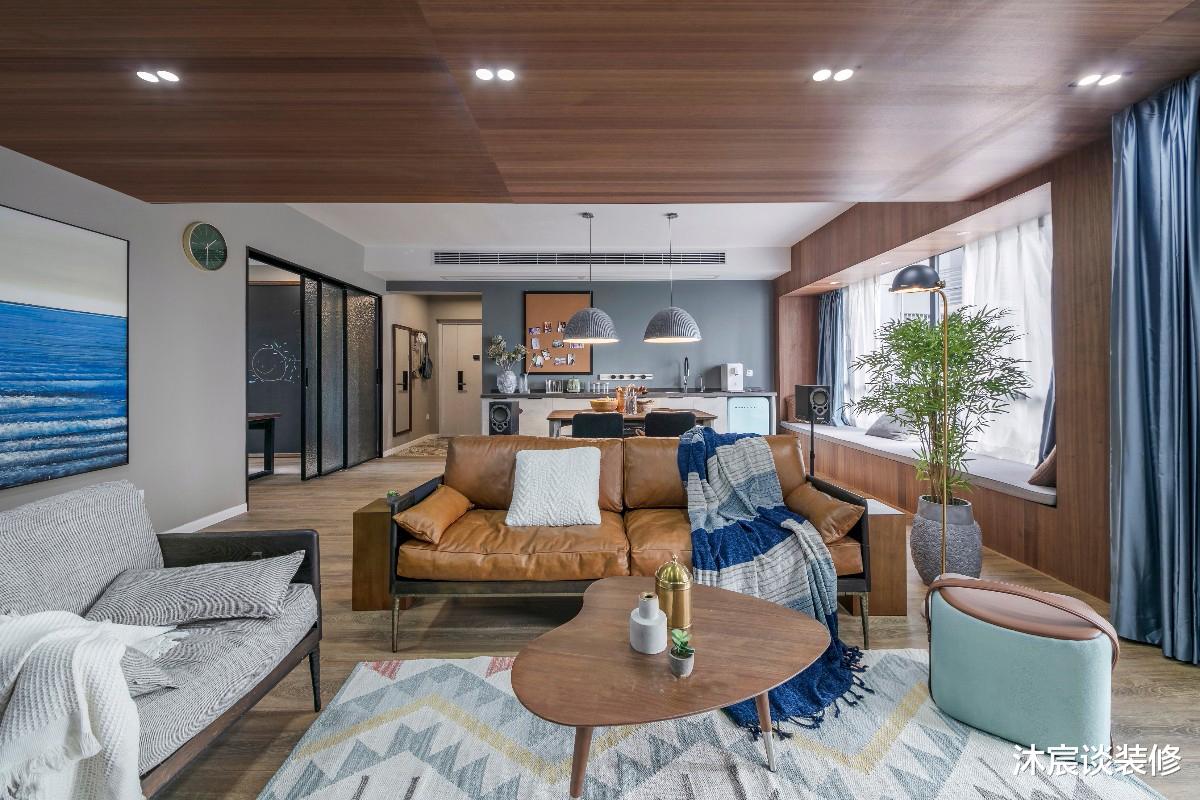 「」150㎡四居旧房翻新，完工后成“最具文艺范的家”！一进屋就迷上了