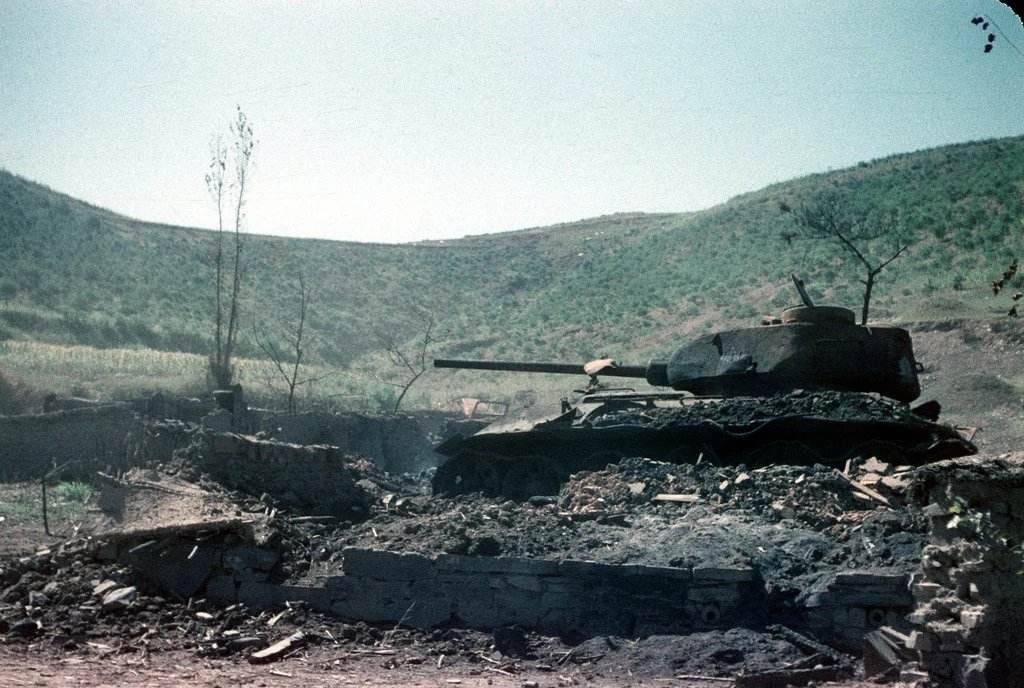 『长征』抗美援朝志愿军消灭了百万联合国军，那志愿军牺牲了多少人？