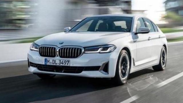 宝马5系|宝马5系跟奥迪A6的优缺点