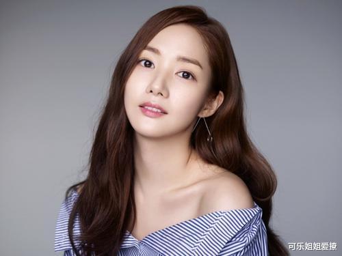 整容|因整容走上颜值巅峰，14年却不见手术后遗症，如今美成整容模板