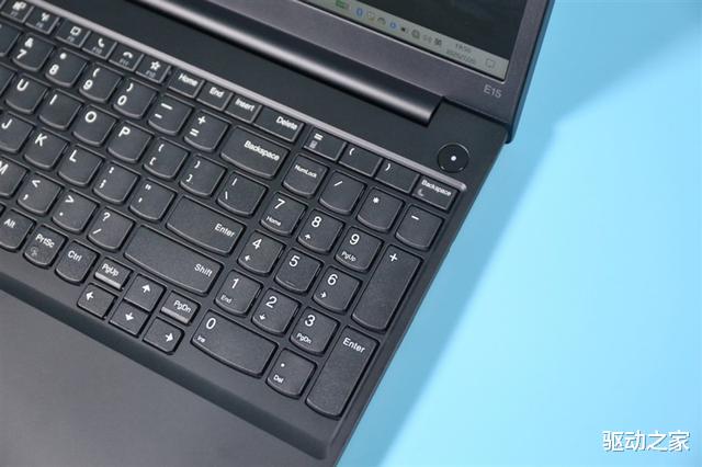 苹果|顶配才4499元！ThinkPad E15锐龙版评测：更轻更强还便宜千元