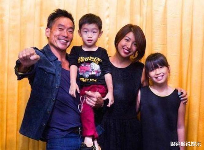郑浩南|郑浩南直播前妻曝光，曾是亚洲知名女打星，57岁至今单身