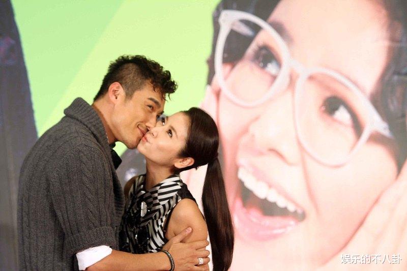 影帝|还记得18年前的《粉红女郎》吗？男主角沦为18线，跑龙套的却成国际影帝！