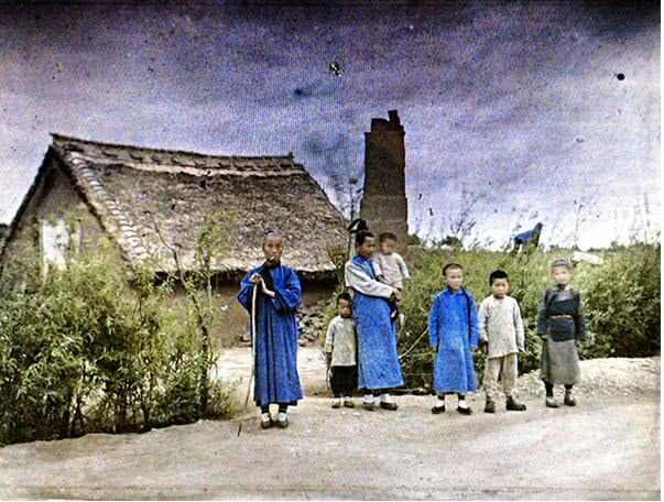 「电视剧」100多年前,一位法国人拍下真实清朝,别再被电视剧骗了!