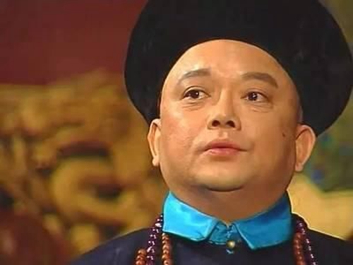 刘墉|乾隆下旨让刘墉跳河自尽，刘墉却回家洗了个澡，事后才知他多高明