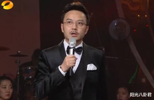 汪涵：汪涵和白岩松同台主持，口误频频成大型翻车现场，谢娜也翻车过