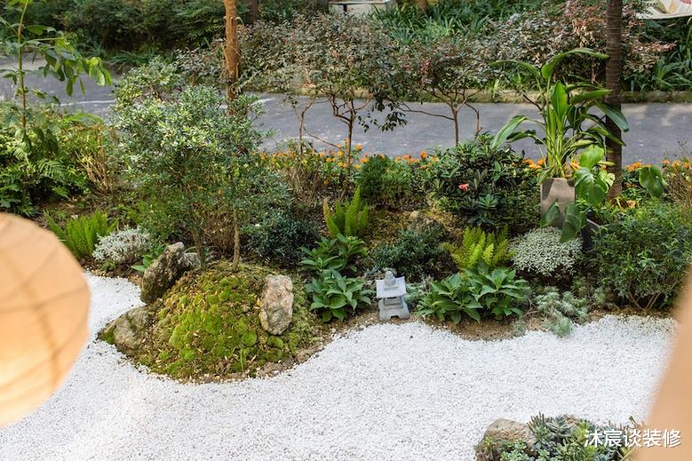 『』买下48㎡旧居，自己改造成舒适小窝，还有超美小花园，惬意又浪漫