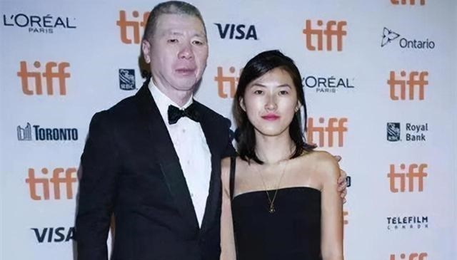 王菲|同样是患“兔唇”，王菲女儿和冯小刚女儿，如今差距一目了然