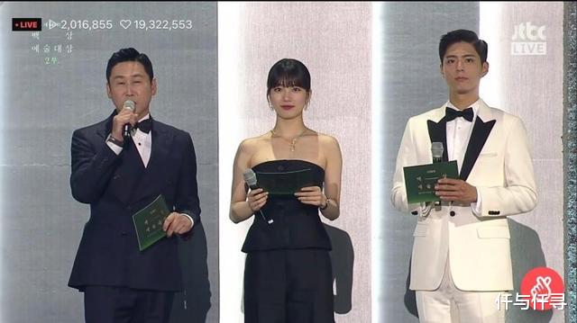 颁奖礼：韩国百想大赏生图出街：帅气贵公子变油腻男，影后夫妻满脸油光