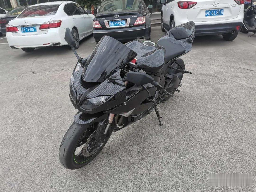 杭州日报|杭州4名小伙深夜\＂炸街\＂,全部刑拘!