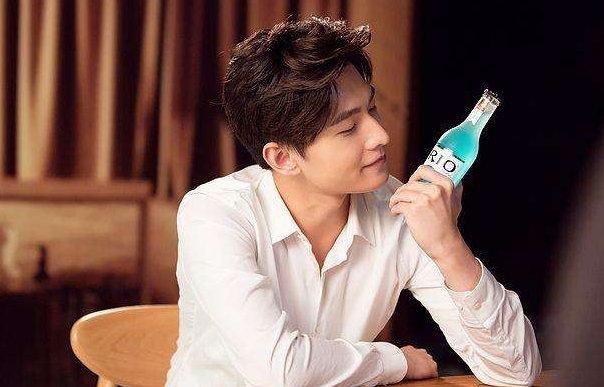 无人问津|曾火爆的锐澳鸡尾酒，为何现在“无人问津”？网友告诉你真实原因