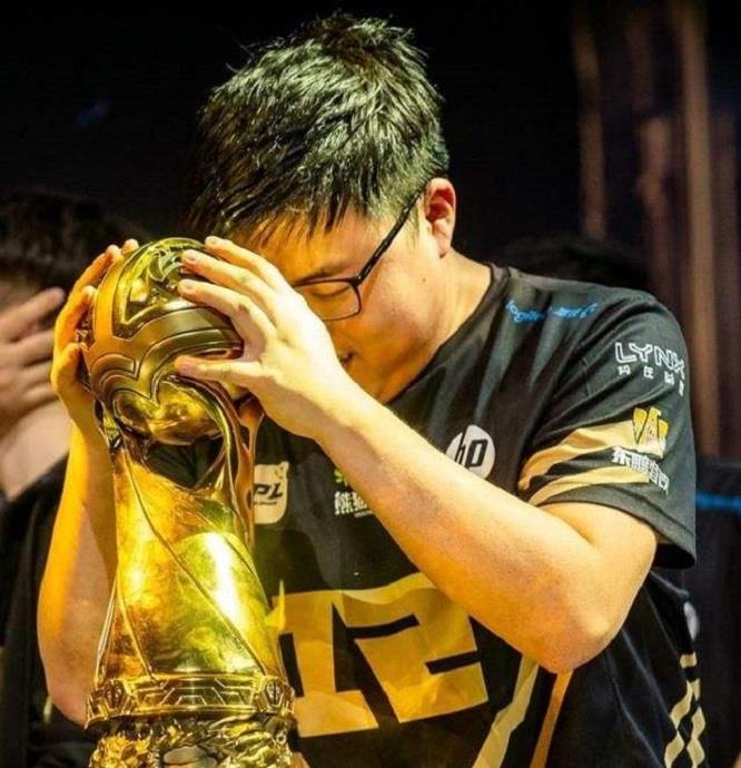 Uzi|uzi能否复出？阿布：以他现在的状态，只要满足一个条件就能出山