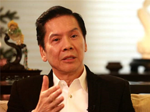 向华强|1996年那晚,他砸了向华强场子,持刀闯入浙江村,结果4天后被杀