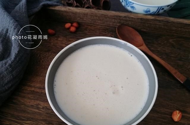 豆浆|早餐不喝牛奶也要喝它，味道香甜又养胃，全家都爱喝