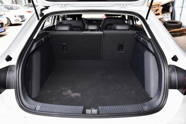 自由光|3款国产掀背车推荐，10万能入手其中2台，还有1台配无框车门